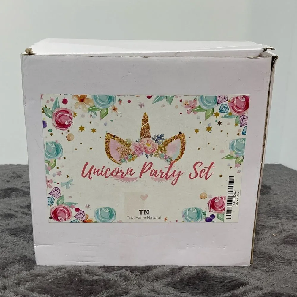 Unicorn Party Decorations set of 81 NWT